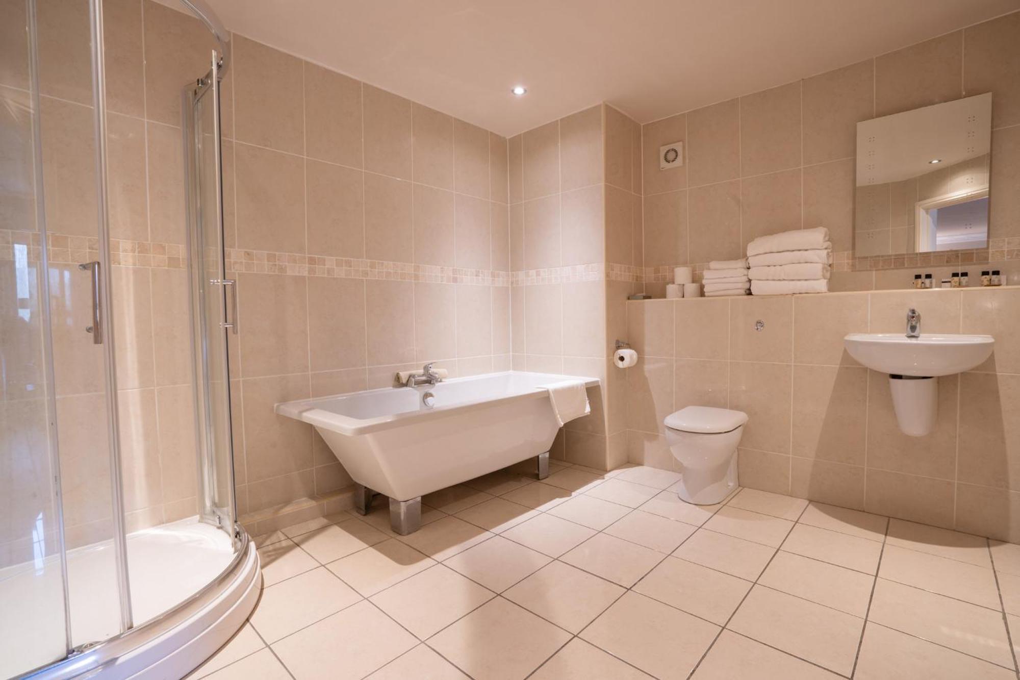 Waterton Park Hotel Wakefield Buitenkant foto