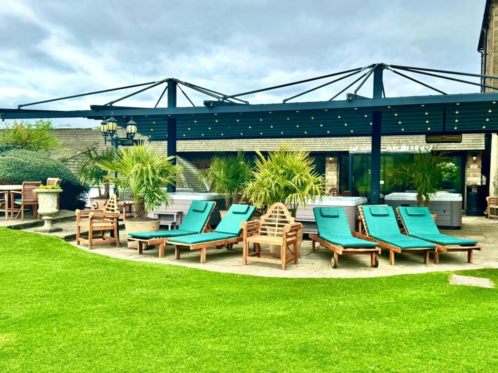 Waterton Park Hotel Wakefield Buitenkant foto